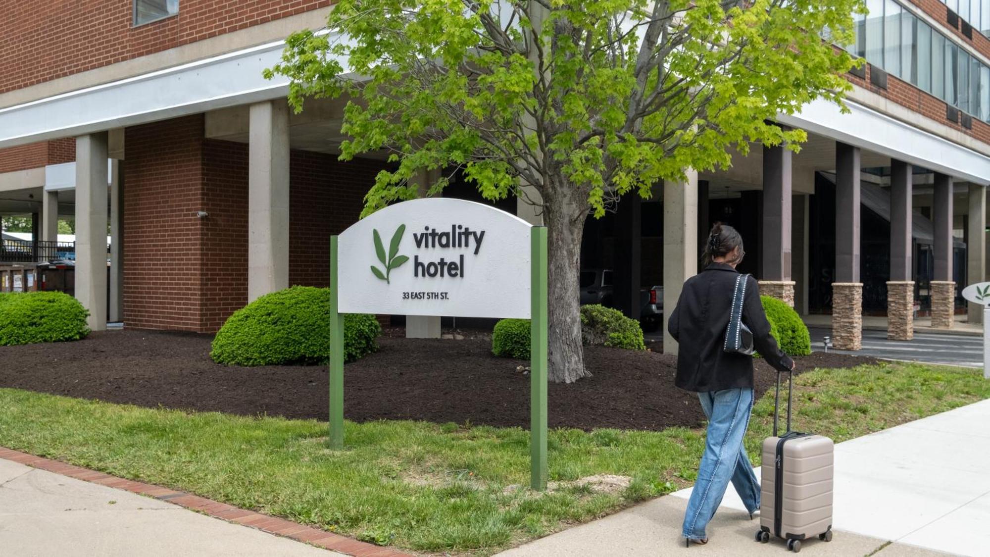 Dayton Vitality Hotel Exterior foto